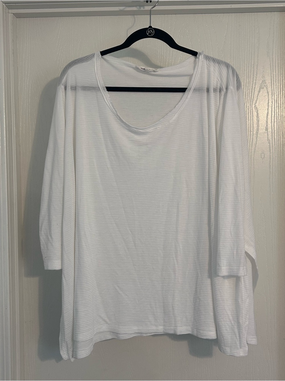 Altar'd State White Scoop-Neck Long Sleeve Top | Size S/M